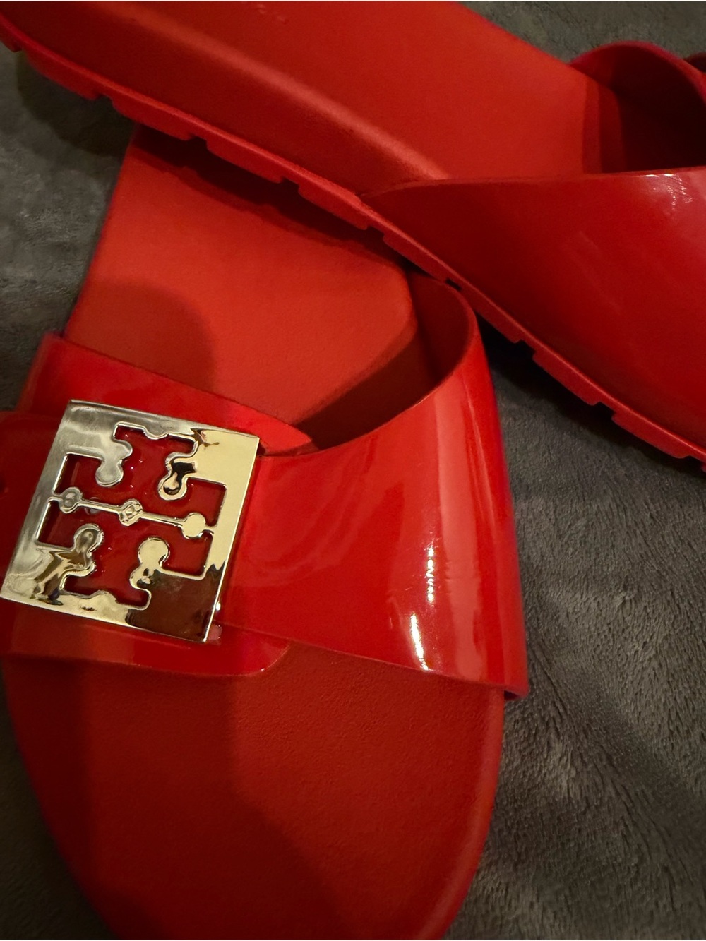 Tory Burch Red Patent Slide Sandals with Gold Logo - Picture 2 of 8